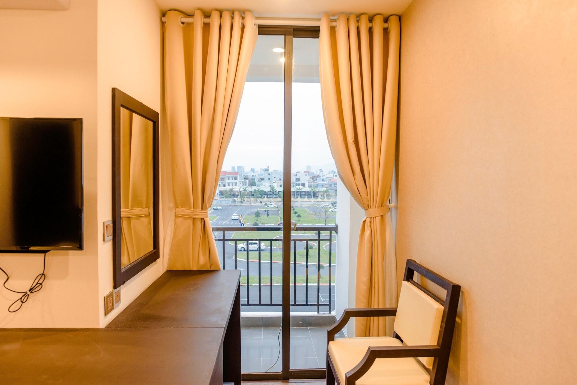 Hanami Hotel Danang מראה חיצוני תמונה