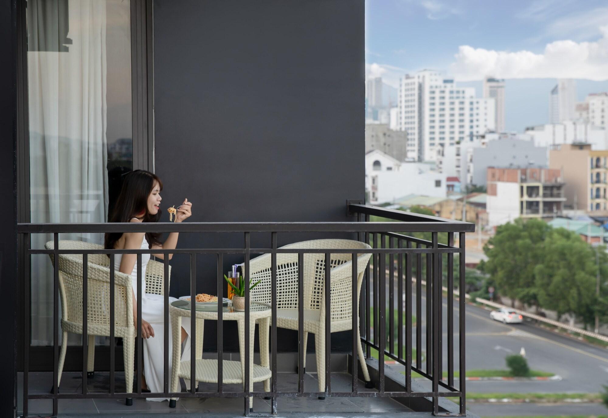 Hanami Hotel Danang מראה חיצוני תמונה